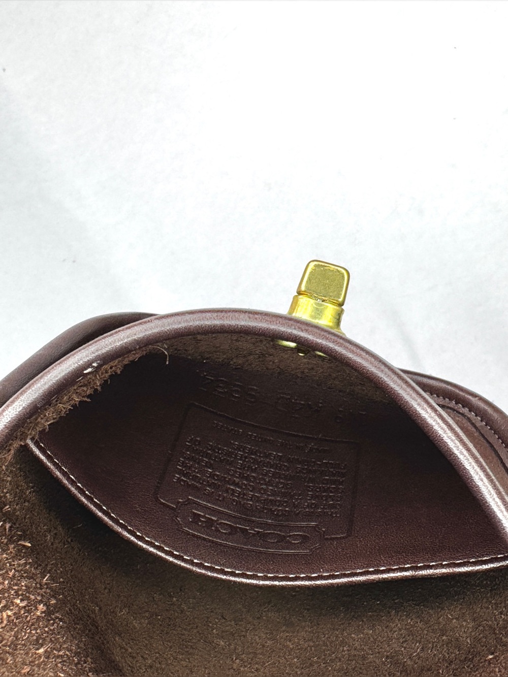 Vintage Coach Everett 9934 Brown Glove-Tanned Leather Turnlock Crossbody Bag - Picture 8 of 14